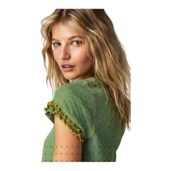 NWT Free People garner tee small green - Picture 2 of 6